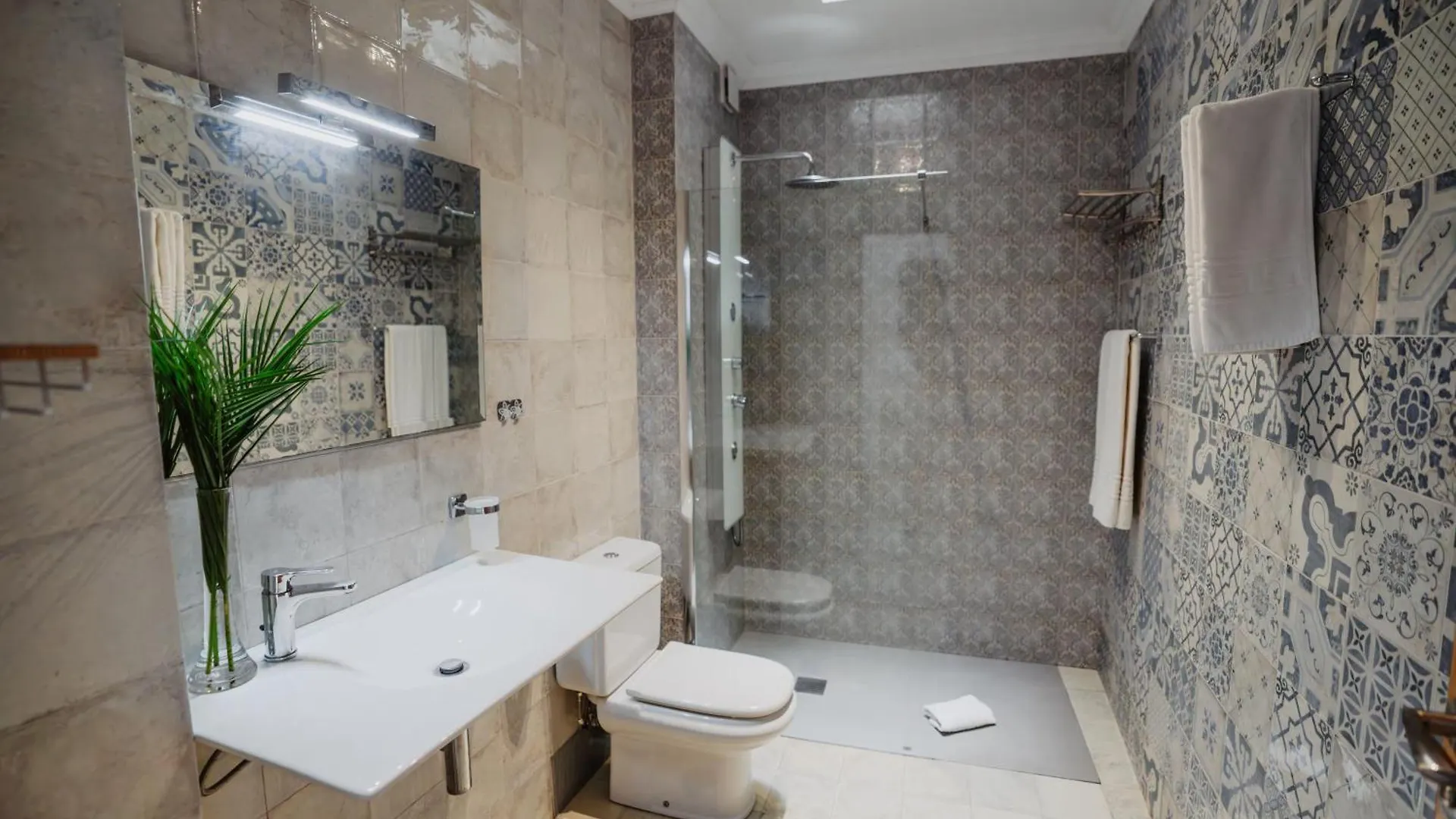 아파트호텔 Lagos De Fanabe Beach Resort 아데제