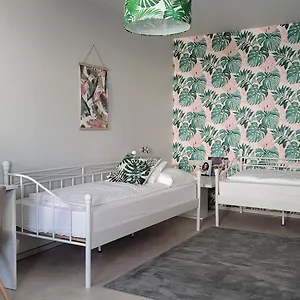 https://silver-lodge-apartman-eger.egerhotels.net